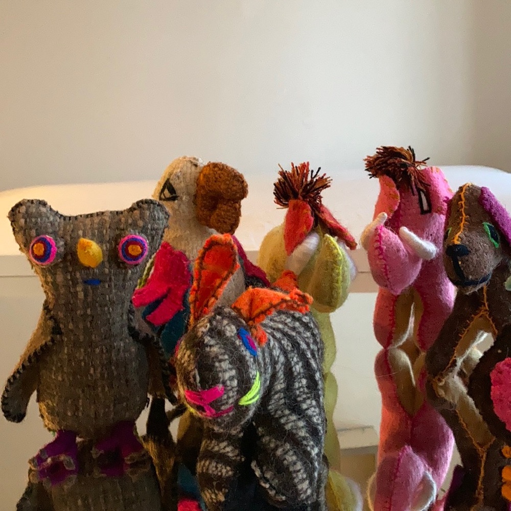 Woolen Swan - Picture 2 of 3